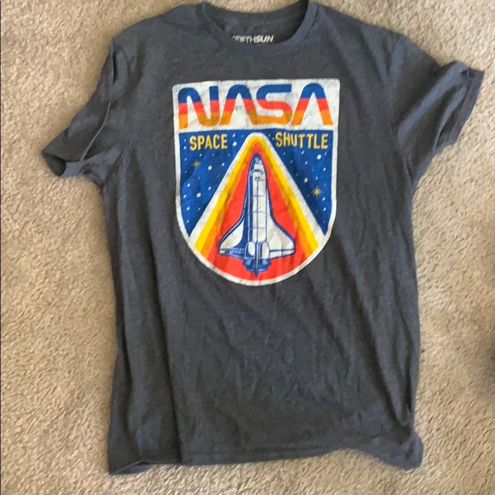 Space shuttle tee shirt